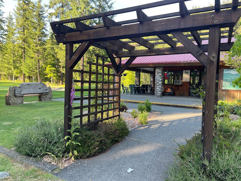 19th Hole Bar & Grill